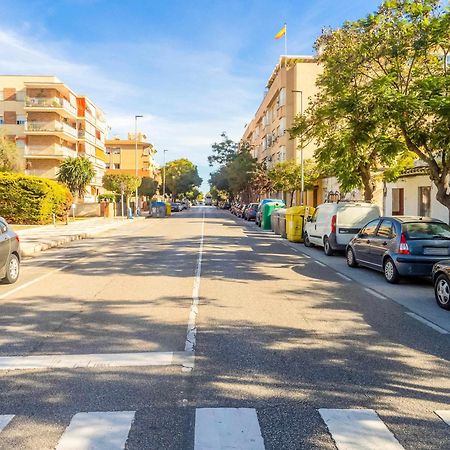 Centrico Apartamento Con Terraza En La Playa Rincón de la Victoria Eksteriør bilde
