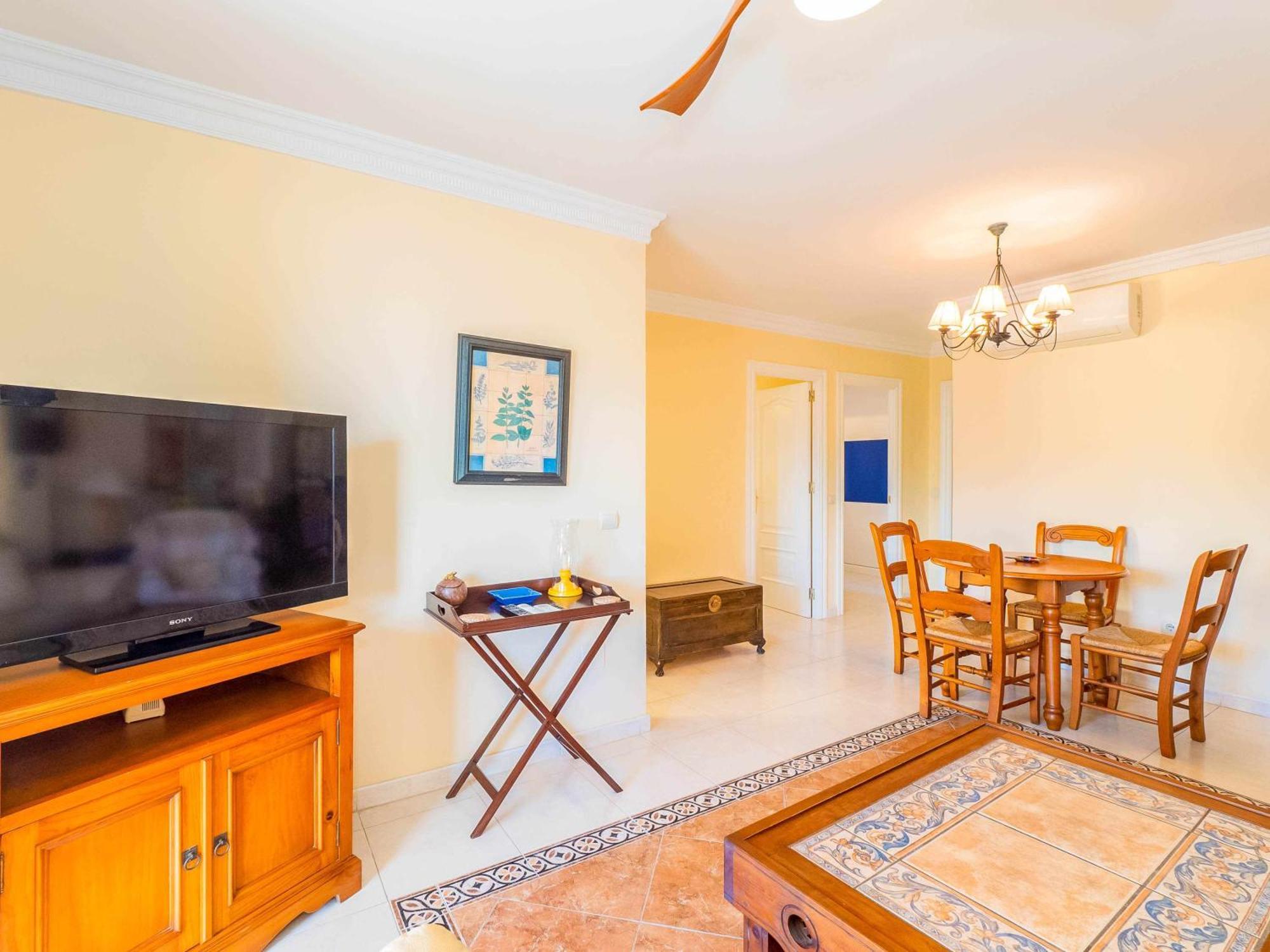 Centrico Apartamento Con Terraza En La Playa Rincón de la Victoria Eksteriør bilde