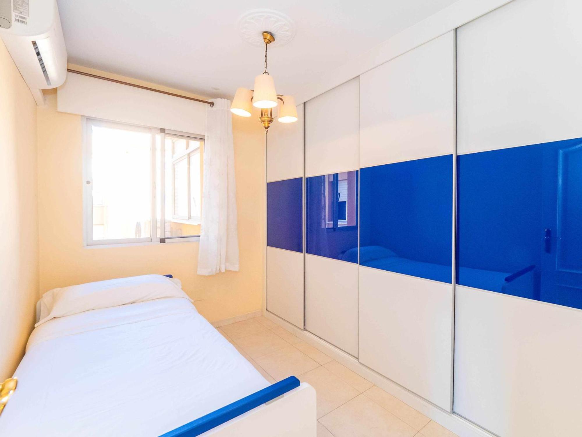 Centrico Apartamento Con Terraza En La Playa Rincón de la Victoria Eksteriør bilde