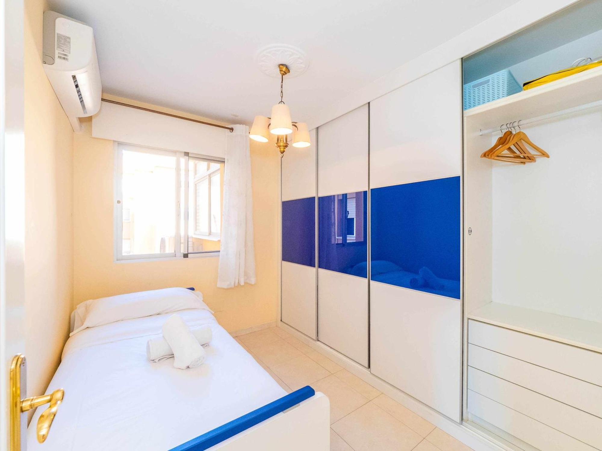 Centrico Apartamento Con Terraza En La Playa Rincón de la Victoria Eksteriør bilde