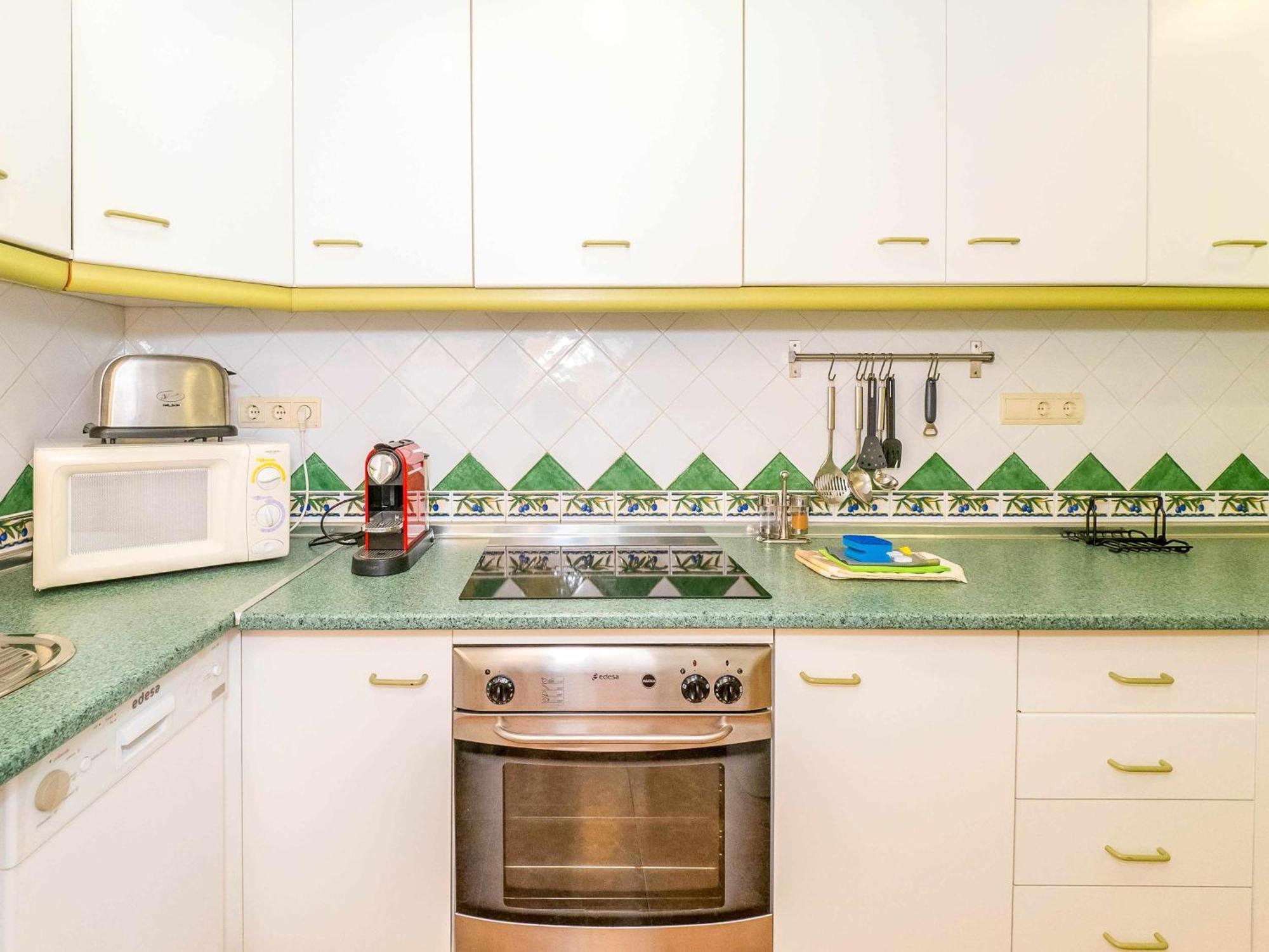 Centrico Apartamento Con Terraza En La Playa Rincón de la Victoria Eksteriør bilde